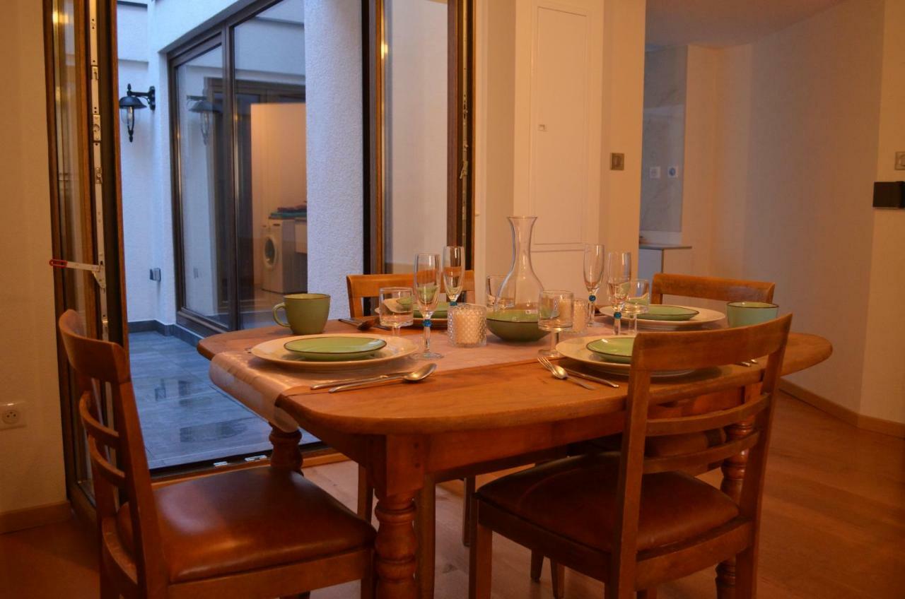Le Bonheur Est Parfois Cache Dans L'Inconnu Apartment ซิลิสตาต์ ภายนอก รูปภาพ